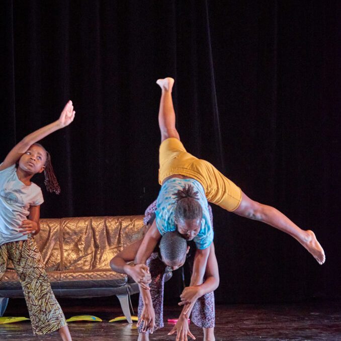 EDUCATION ARTISTIQUE ET CULTURELLE